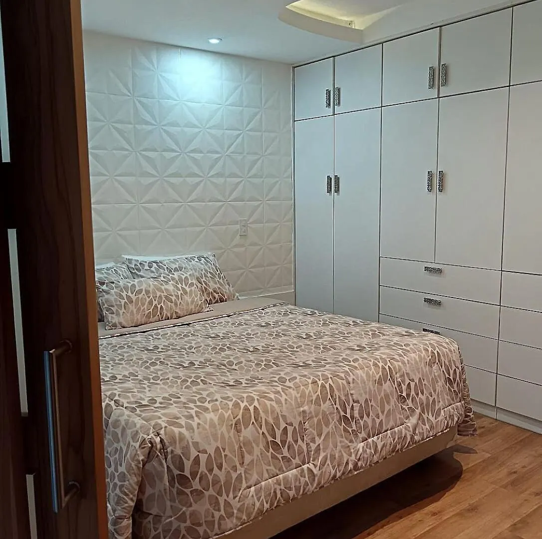 Comfortable Apartment In The North Center Of Quito